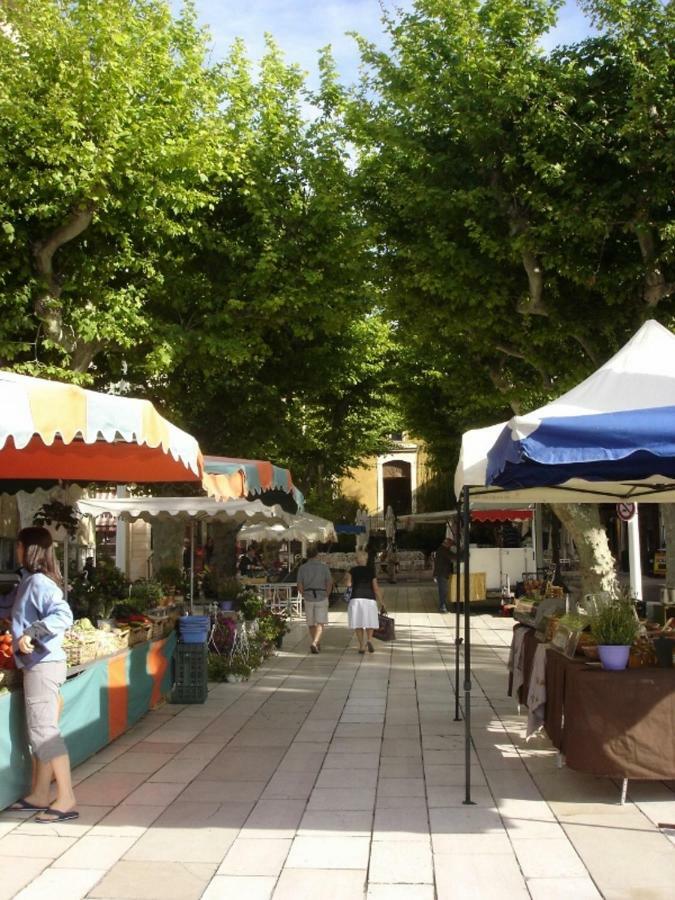 Au Coeur De La Ville Bandol Luaran gambar